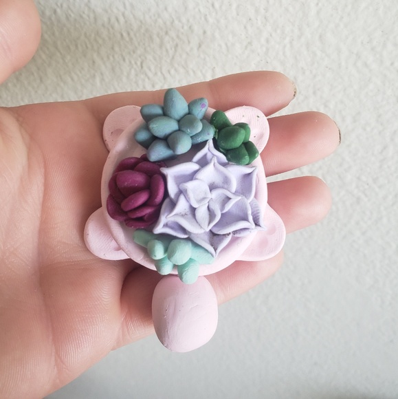 Free Turtle🌺 - Picture 2 of 4